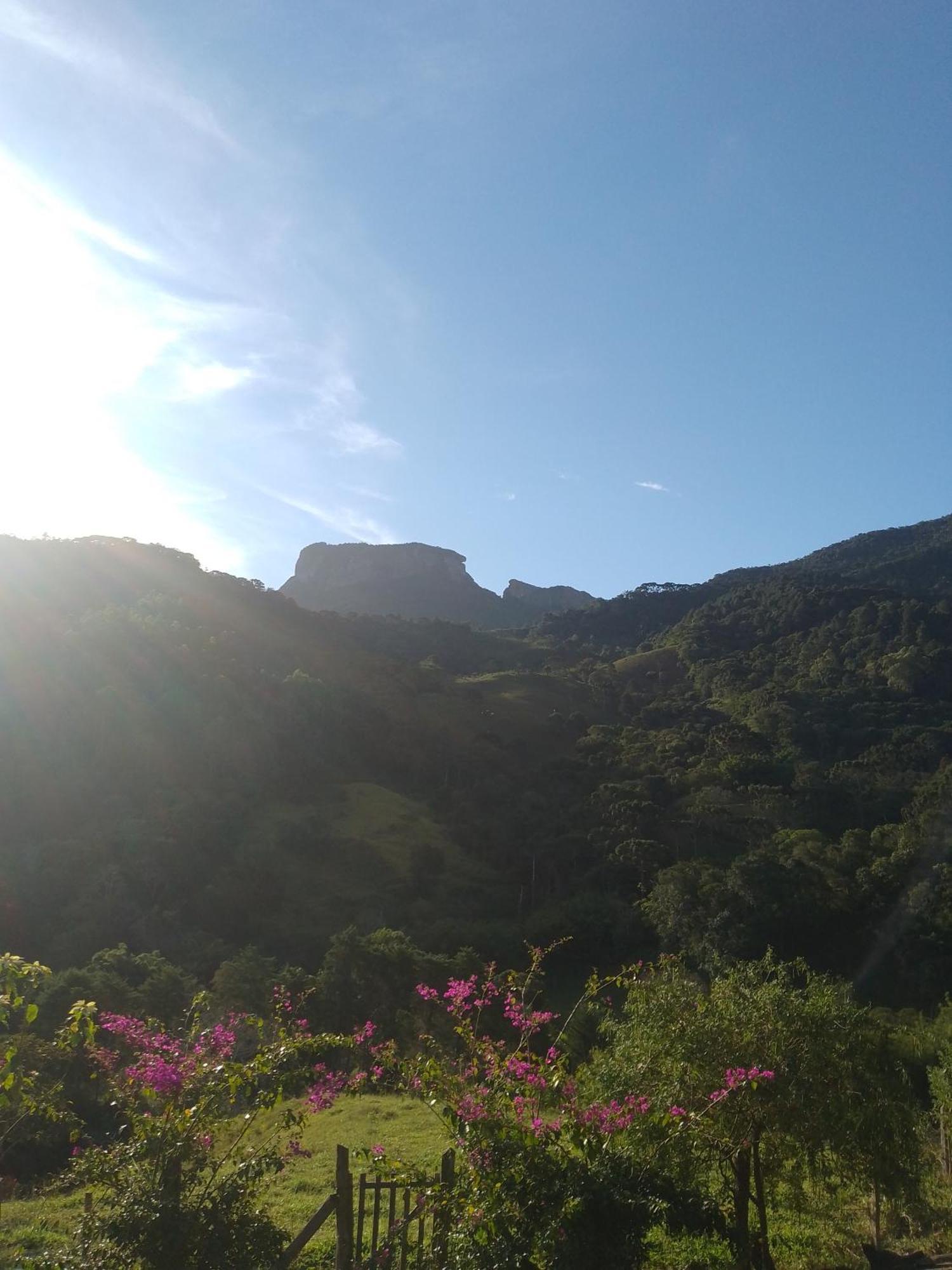 Villa Rancho Pe Da Pedra São Bento do Sapucaí Exterior foto